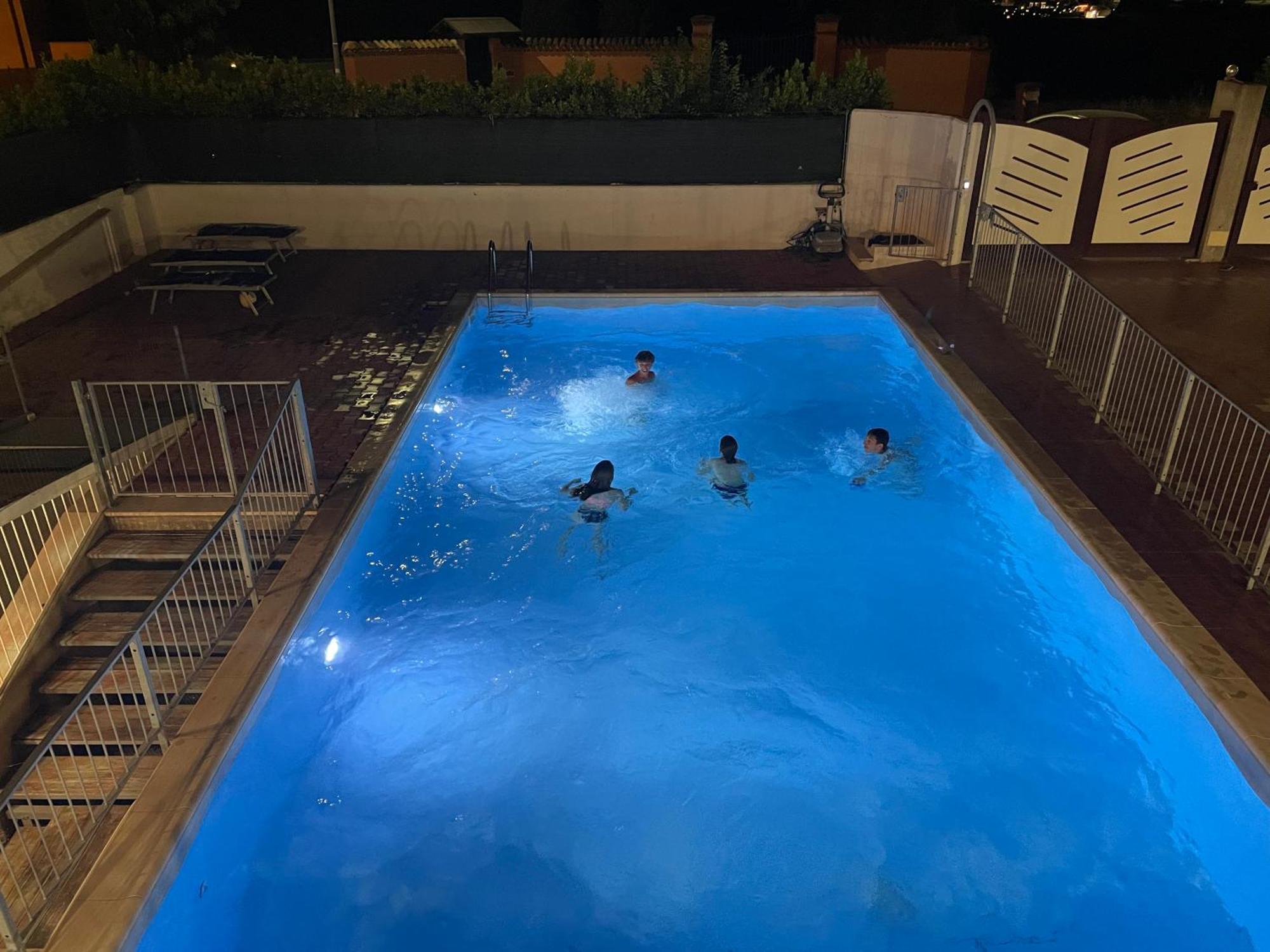 Villa Alba 费尔莫 外观 照片